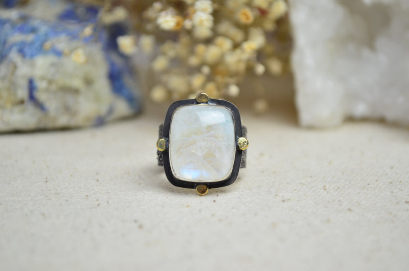 Rainbow Moonstone Textured Wide Band Ring w/ 14K Accents (Size 9)