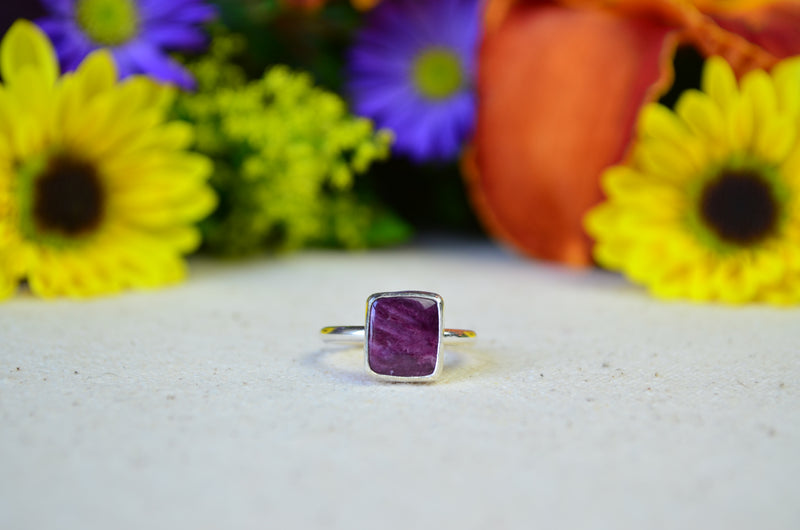 Purple Spiny Oyster Stacking Ring (Size 5)