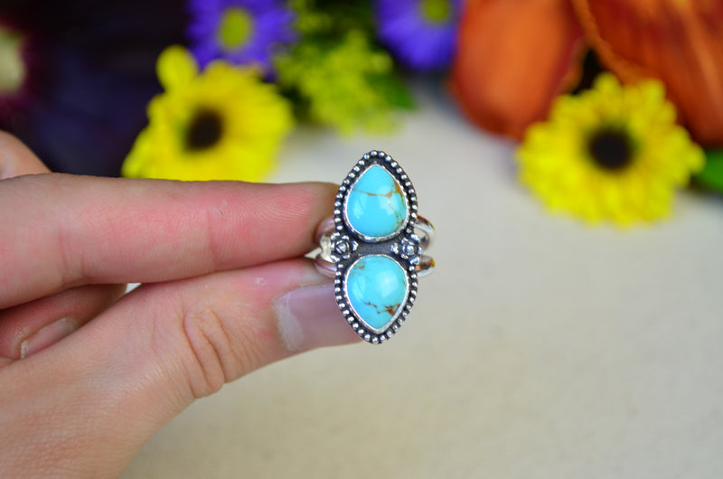 American Mined Kingman Turquoise Ring (Size 7 1/4)