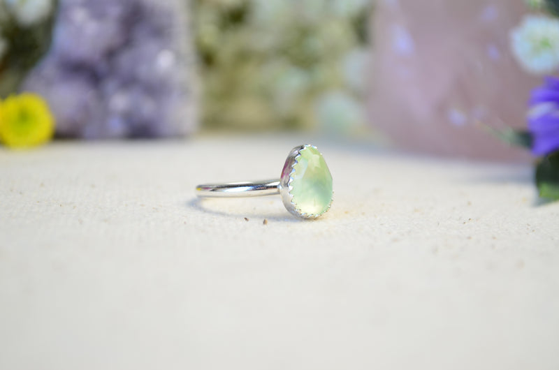 Prehnite Stacking Ring (Size 5)