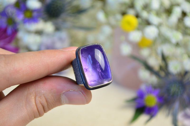 Amethyst Textured Wide Band Ring (Size 9)